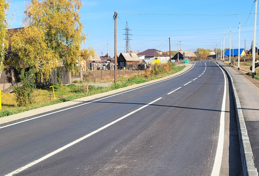 В Алтайском крае отремонтирован подъезд к селу Санниково